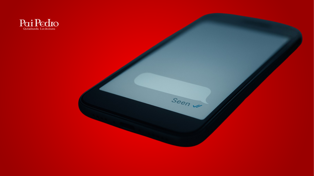 Celular sobre fundo vermelho exibindo a mensagem “Seen”, simbolizando silêncio, indiferença, distanciamento e o desinteresse no relacionamento. 